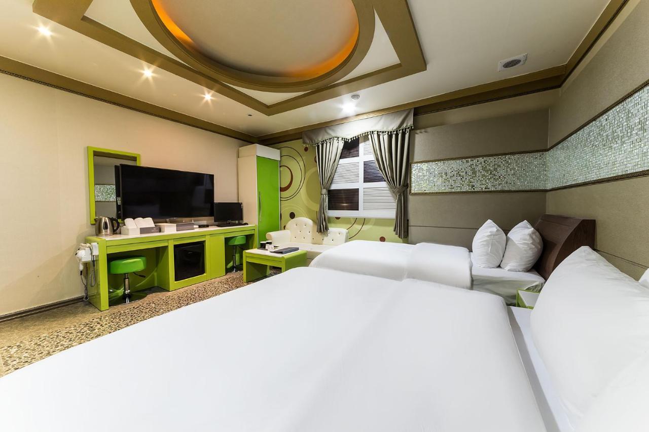 Millennium Hotel Коян Екстер'єр фото
