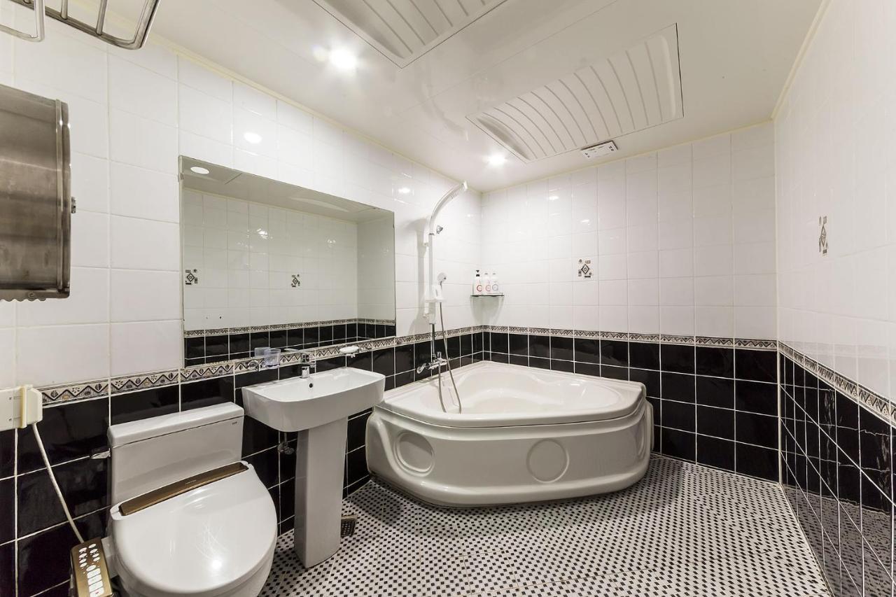 Millennium Hotel Коян Екстер'єр фото