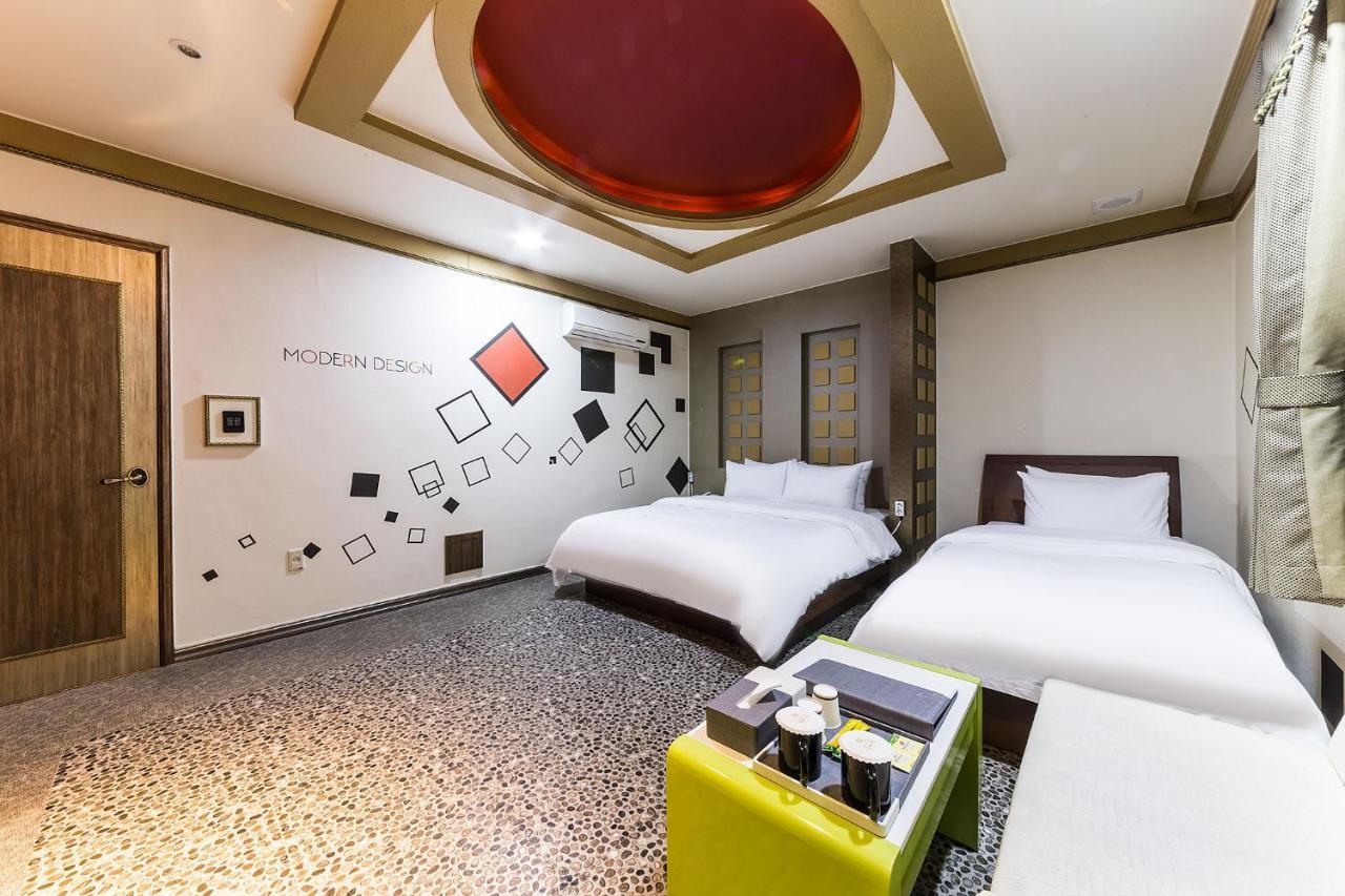 Millennium Hotel Коян Екстер'єр фото